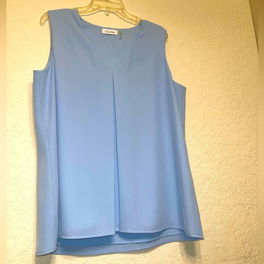 Calvin Klein sleeveless Baby Blue Blouse X-LARGE